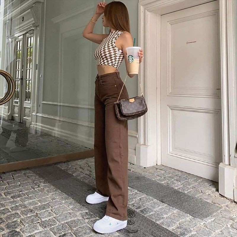 Brown Jeans Retro