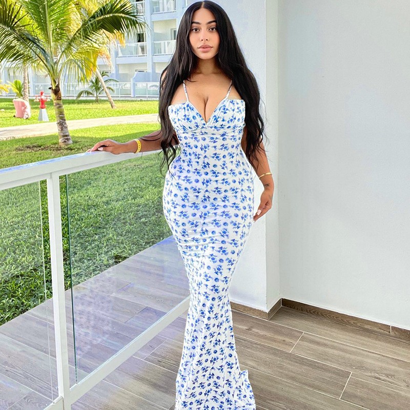 Blossom Elegance: Summer Bloom Lace-Up Backless Maxi Dress