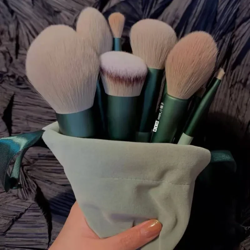 13Pcs Makeup Brush Set: Concealer, Blush, Powder, Eyeshadow, Highlighter, Foundation Brushes, Beauty Tools