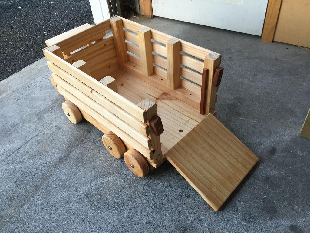 Ride in Stock Truck and Trailer Toy Set